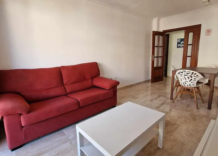 Ideal For Families: Pool, Walk To Beaches & Shops Appartement Málaga