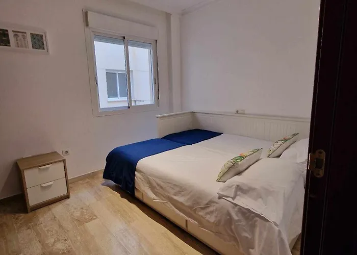 Ideal For Families: Pool, Walk To Beaches & Shops Appartement Málaga