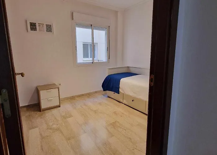 Appartement Ideal For Families: Pool, Walk To Beaches & Shops