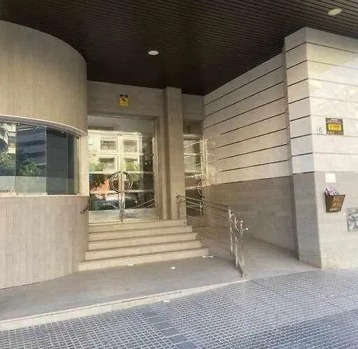 Appartement Ideal For Families: Pool, Walk To Beaches & Shops *