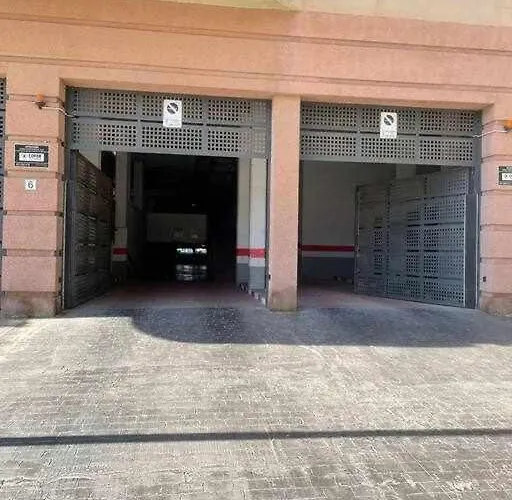 Appartement Ideal For Families: Pool, Walk To Beaches & Shops Málaga